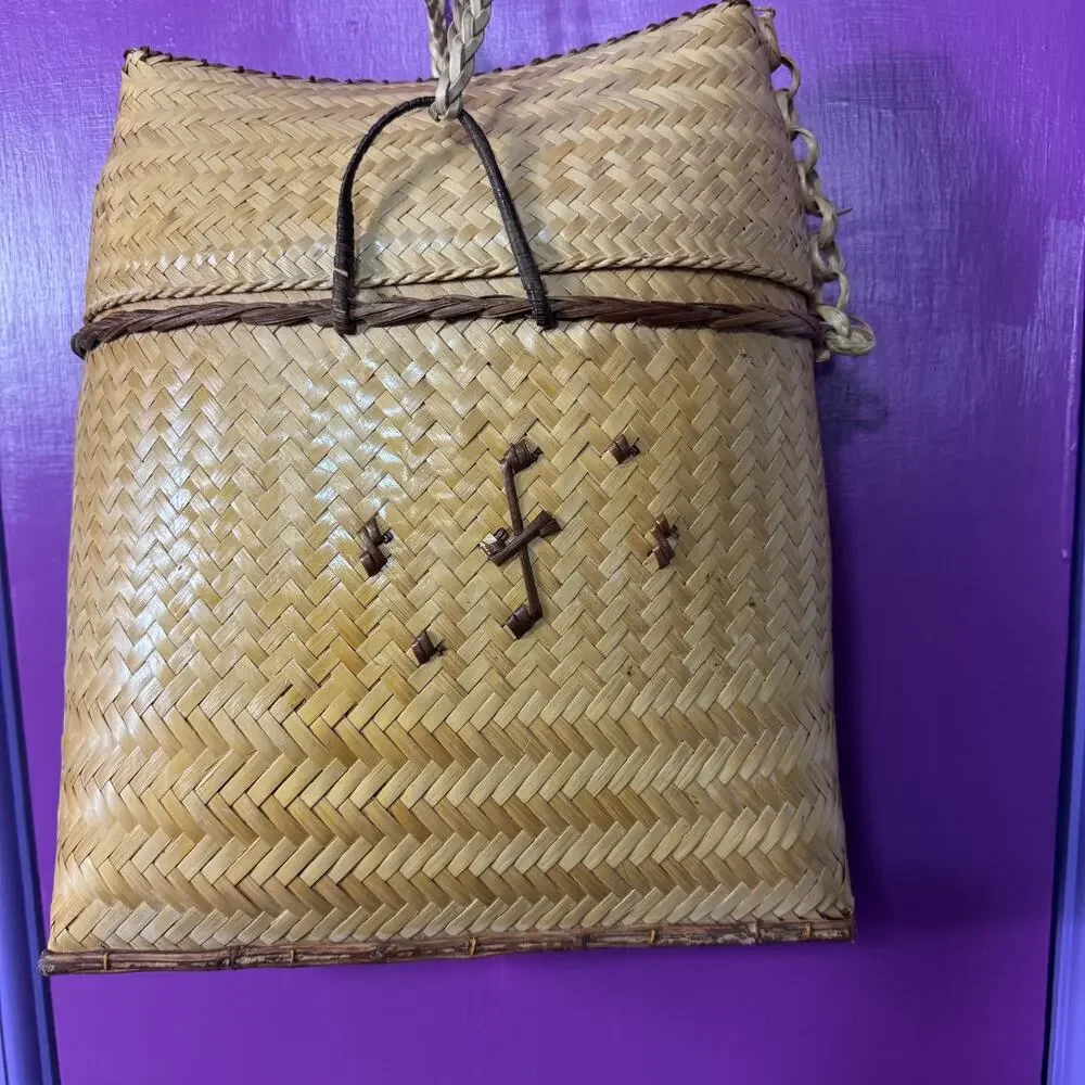 Vintage Filipino Pasiking Backpack Handwoven Bamboo Rattan Foraging Basket